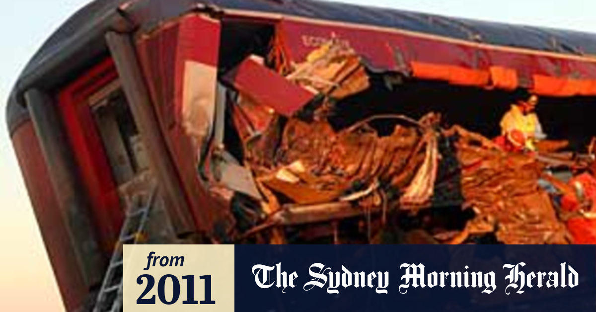 Medics turned away at Kerang train crash, inquest told